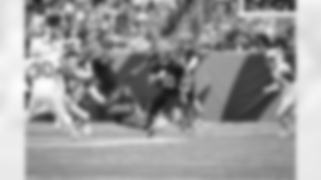 RB Chase Brown carries the ball during Week 17 against the Arizona Cardinals at Paycor Stadium, Sunday, Dec. 28, 2025.