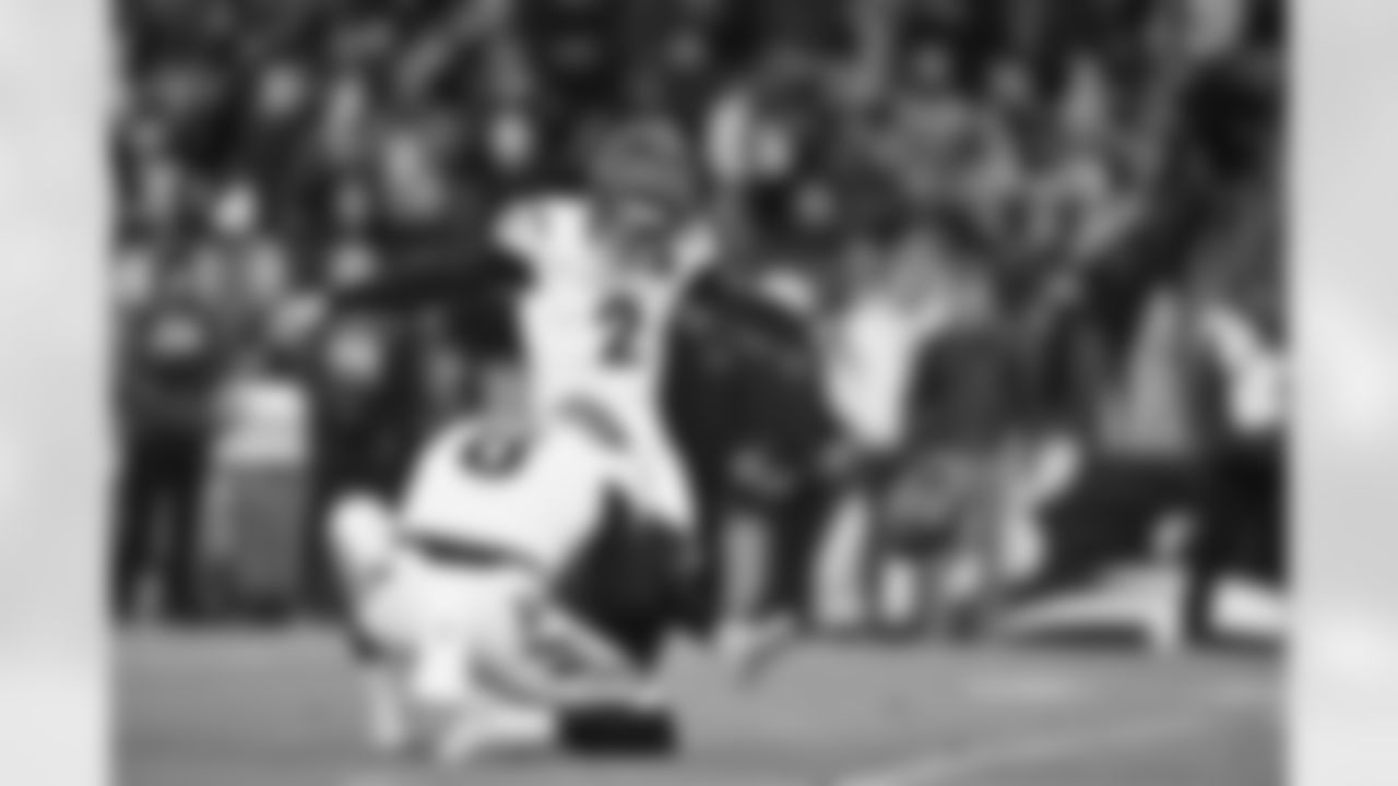 K Evan McPherson makes a field goal during Week 13 against the Baltimore Ravens, Thursday, Nov. 27, 2025.