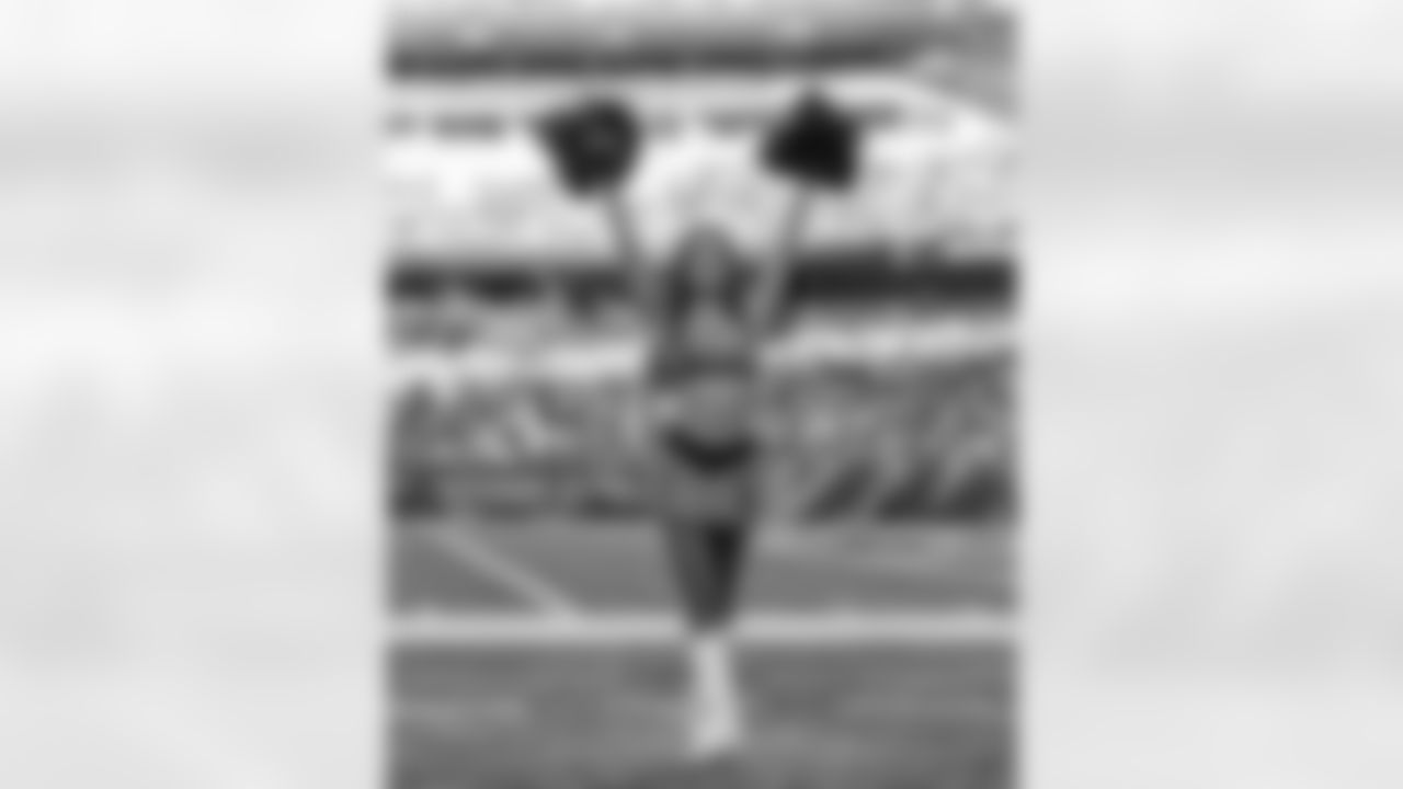 251123-153604440-DWC37739