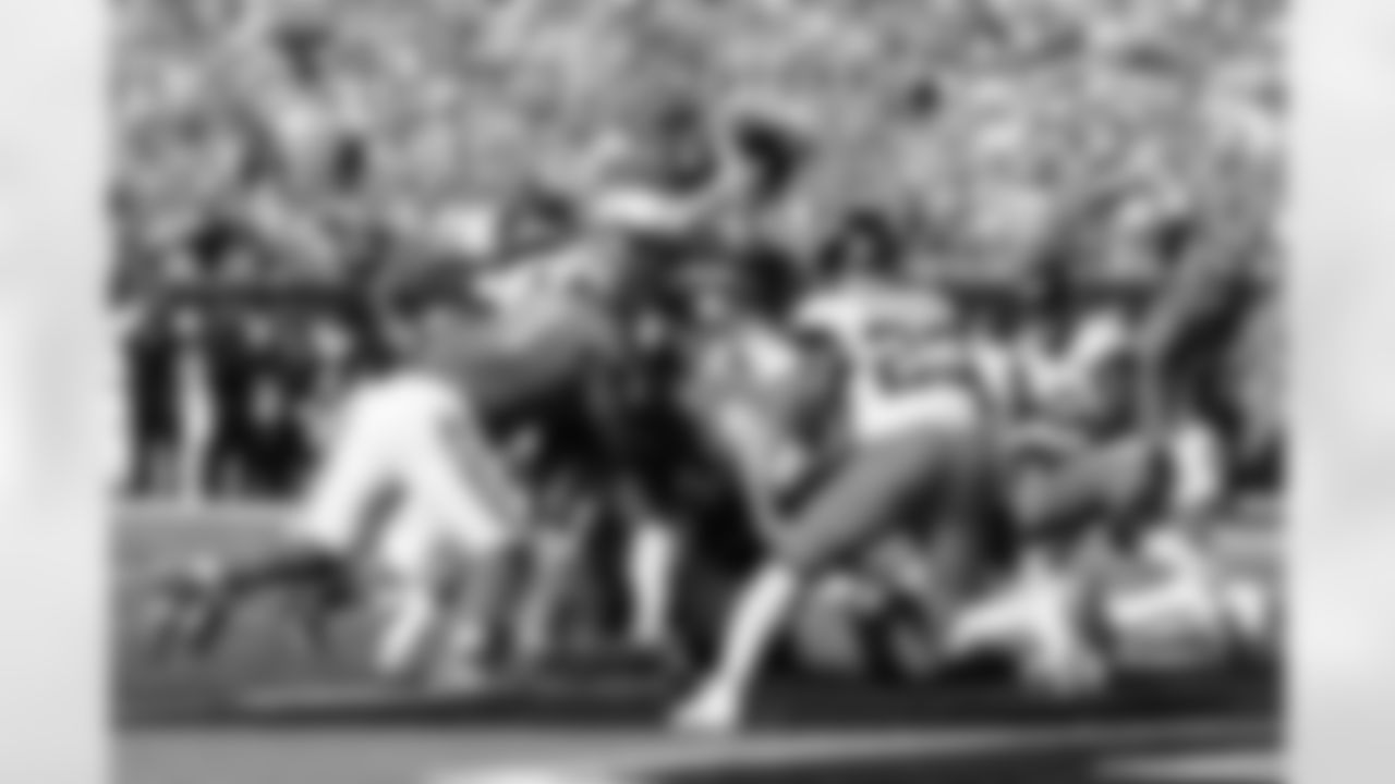 QB Jake Browning scores a touchdown during Open In Orange Week 2 against the Jacksonville Jaguars at Paycor Stadium, Sunday, Sept. 14, 2025.