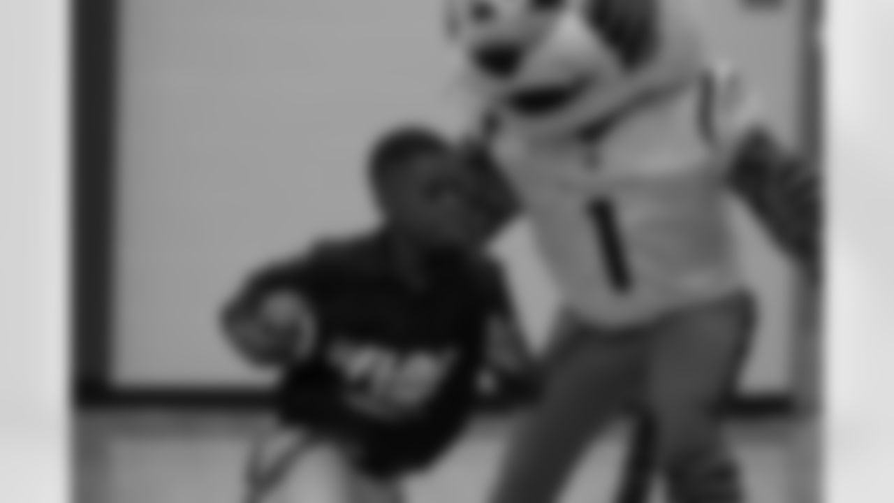 NFL Flag In Schools Event (25 of 37)