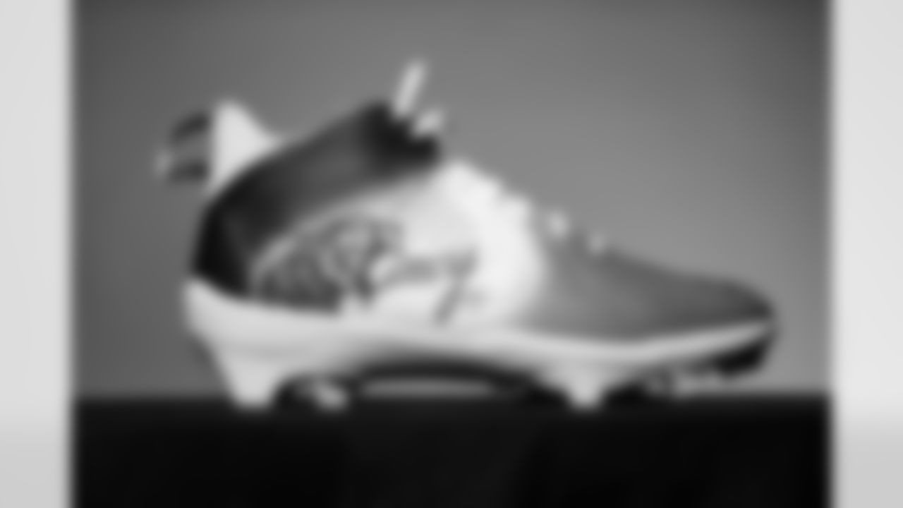 C Ted Karras' cleats for the 2025 MyCauseMyCleats game in Week 12 2025.