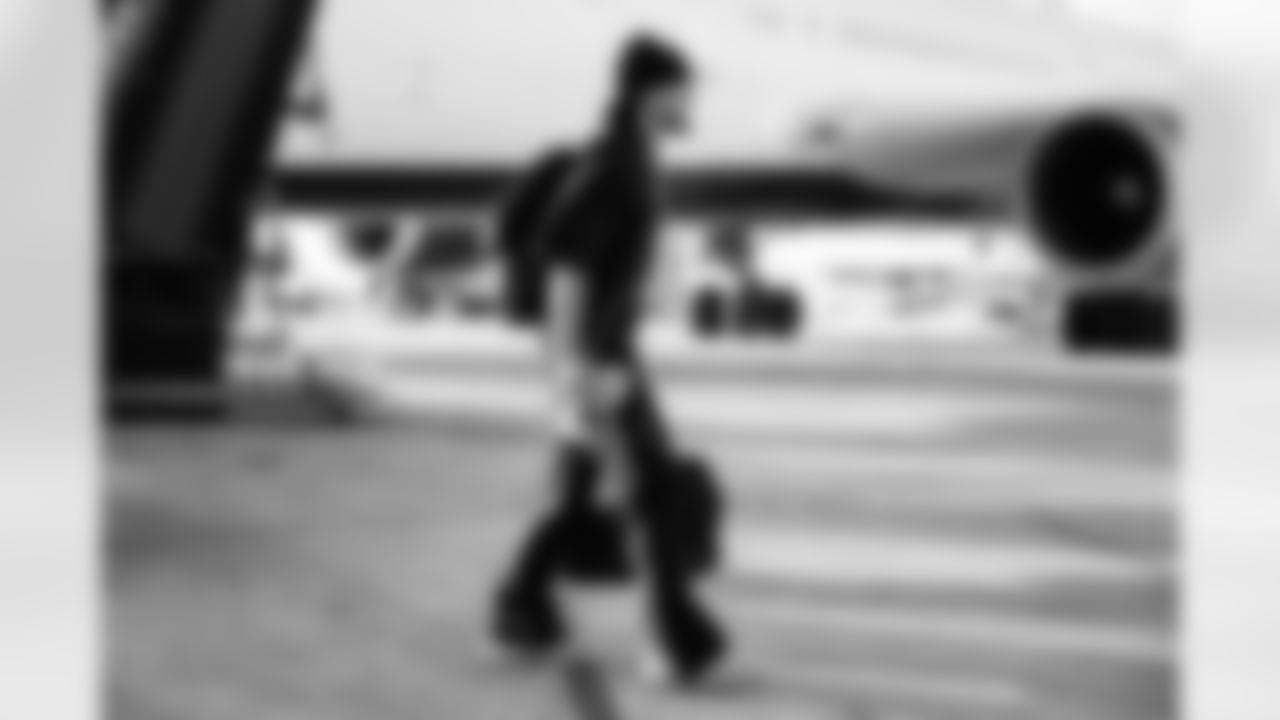 CB Bralyn Lux travels to Miami ahead of Week 16 against the Dolphins, Saturday, Dec. 20, 2025.