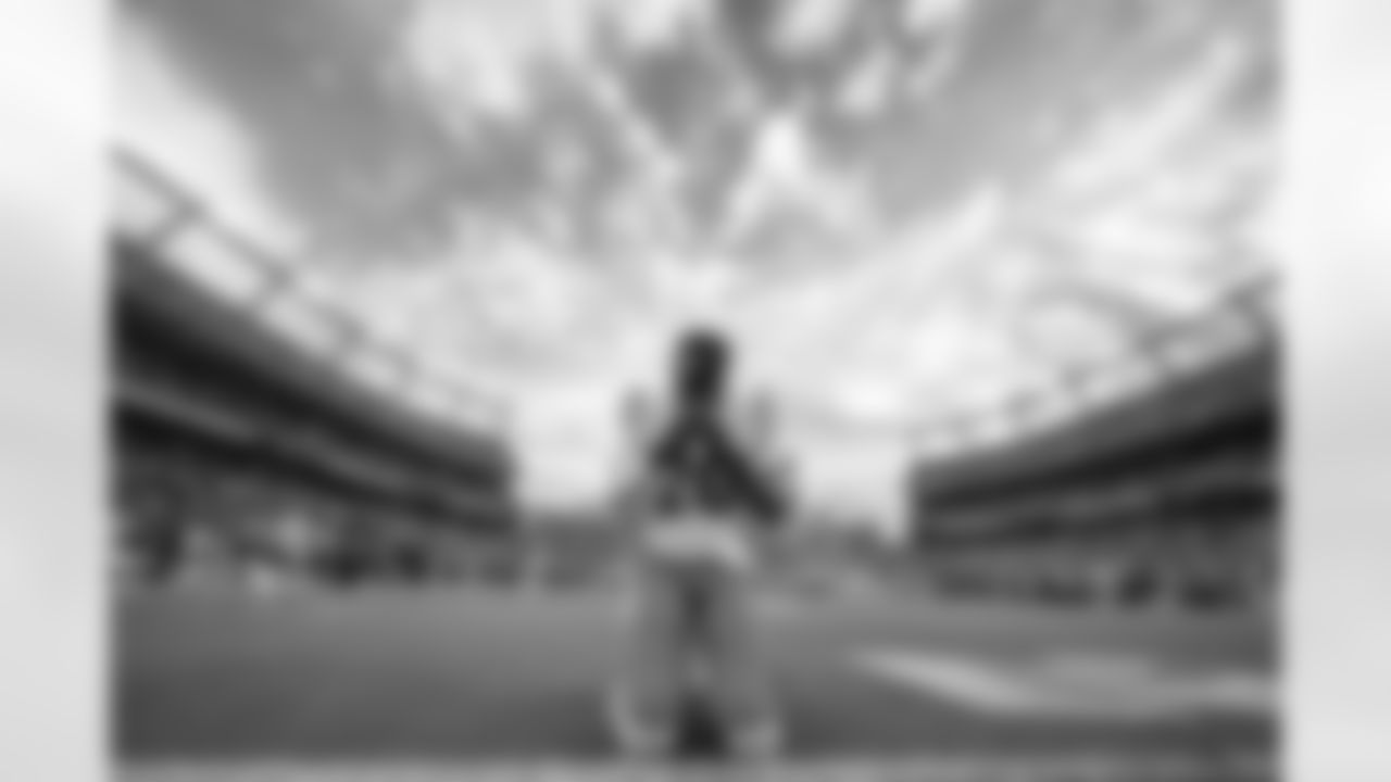 CB Josh Newton ahead of Week 4 against the Denver Broncos, Monday, Sept. 29. 2025.