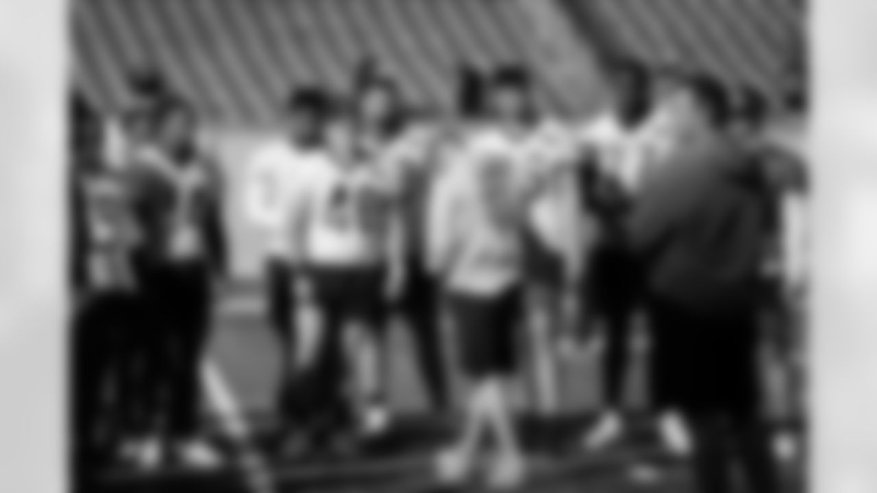 Rookies huddle up during rookie minicamp at Paycor Stadium, Friday, May 9, 2025.