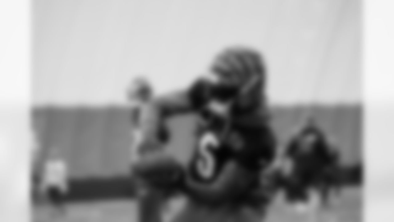 WR Tee Higgins during practice at IEL Indoor Facility, Wednesday, Dec. 31, 2025.