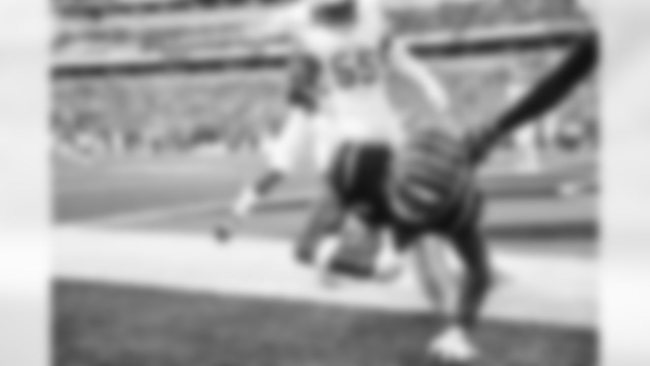 WR Ja'Marr Chase scores a touchdown during Week 5 against the Detroit Lions, Sunday, Oct. 5, 2025.