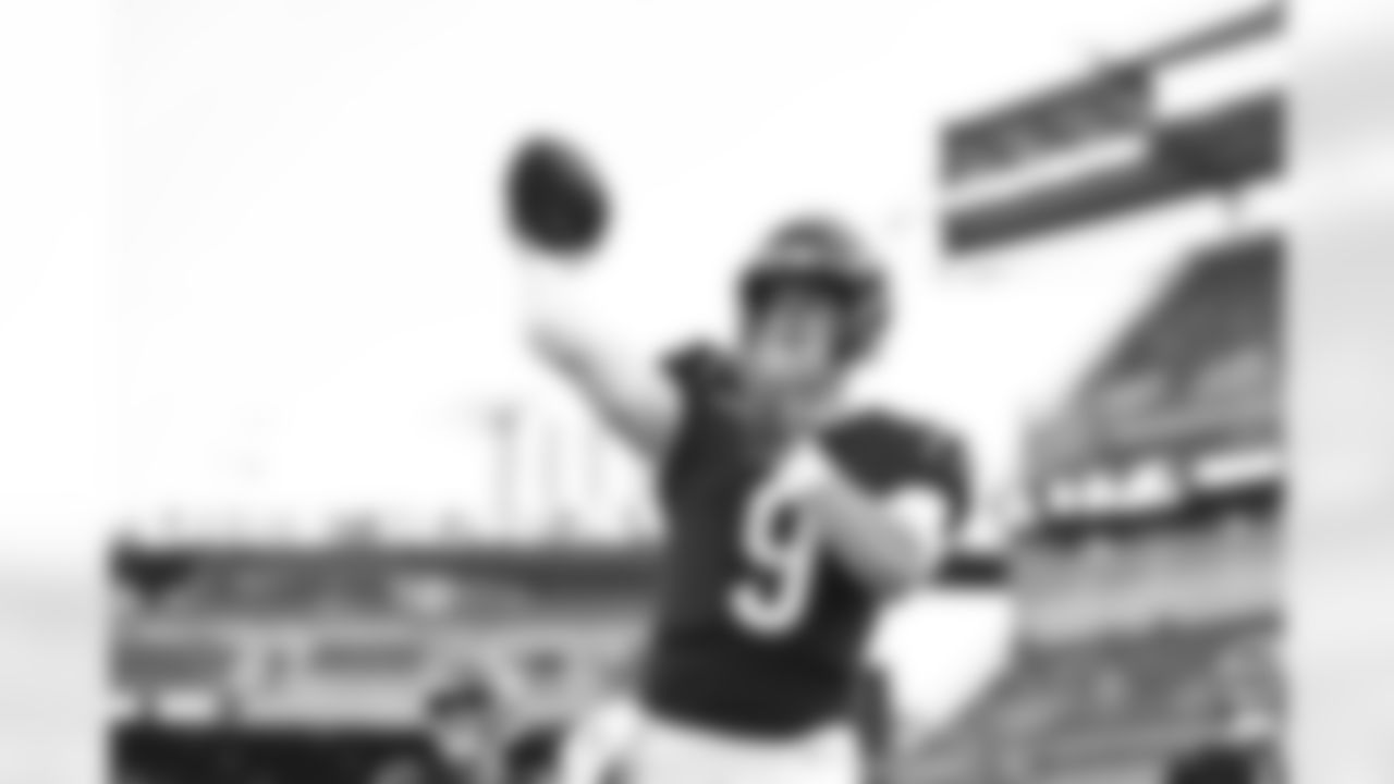 QB Joe Burrow warms up at Lincoln Financial Field ahead of the Bengals' Preseason Week 1 game against the Philadelphia Eagles, Thursday, Aug. 7, 2025.