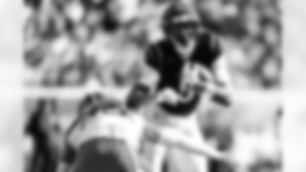 WR Tee Higgins runs after the catch during Week 18 against the Cleveland Browns, Sunday, Jan. 4, 2026.