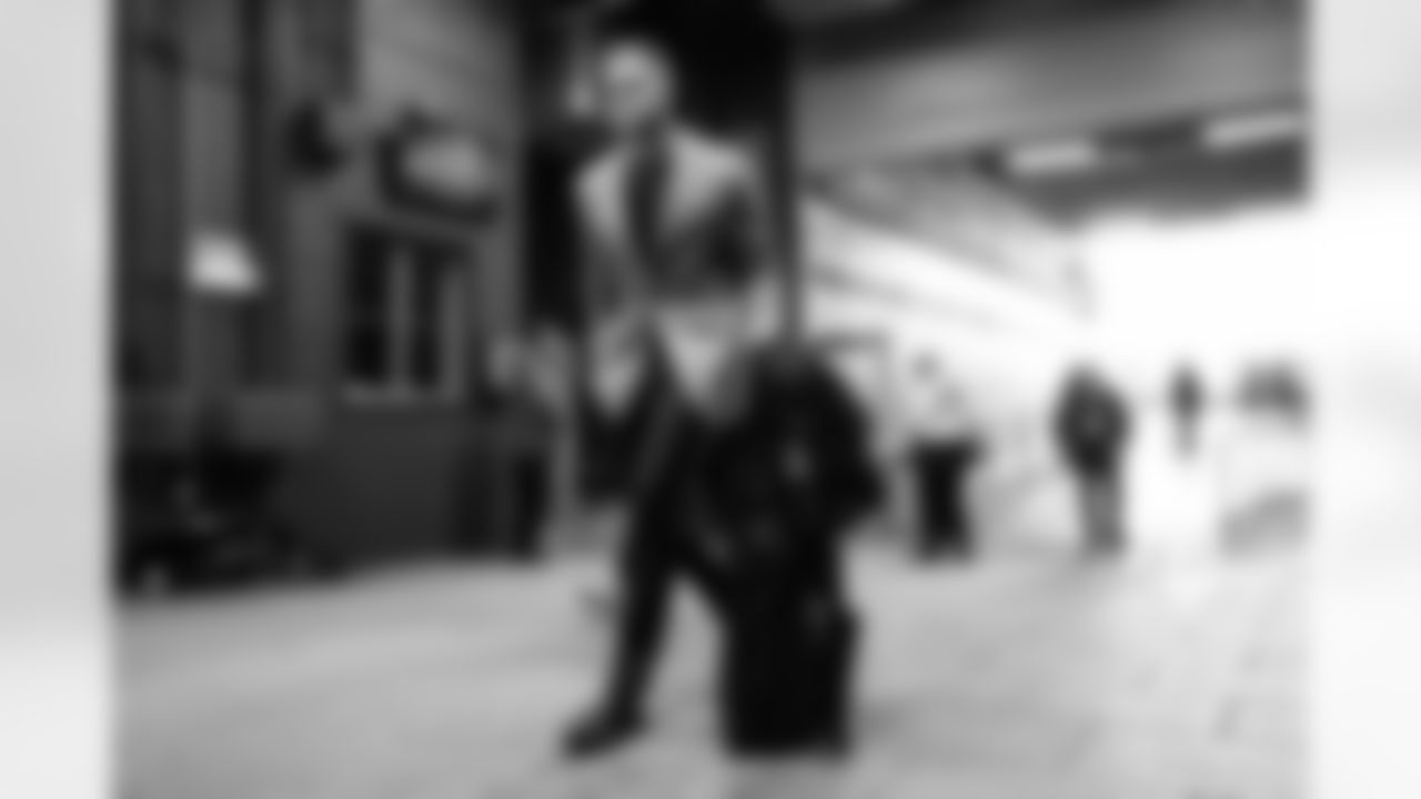 TE Mike Gesicki arrives at Highmark Stadium ahead of Week 14 against the Buffalo Bills, Sunday, Dec. 7, 2025.