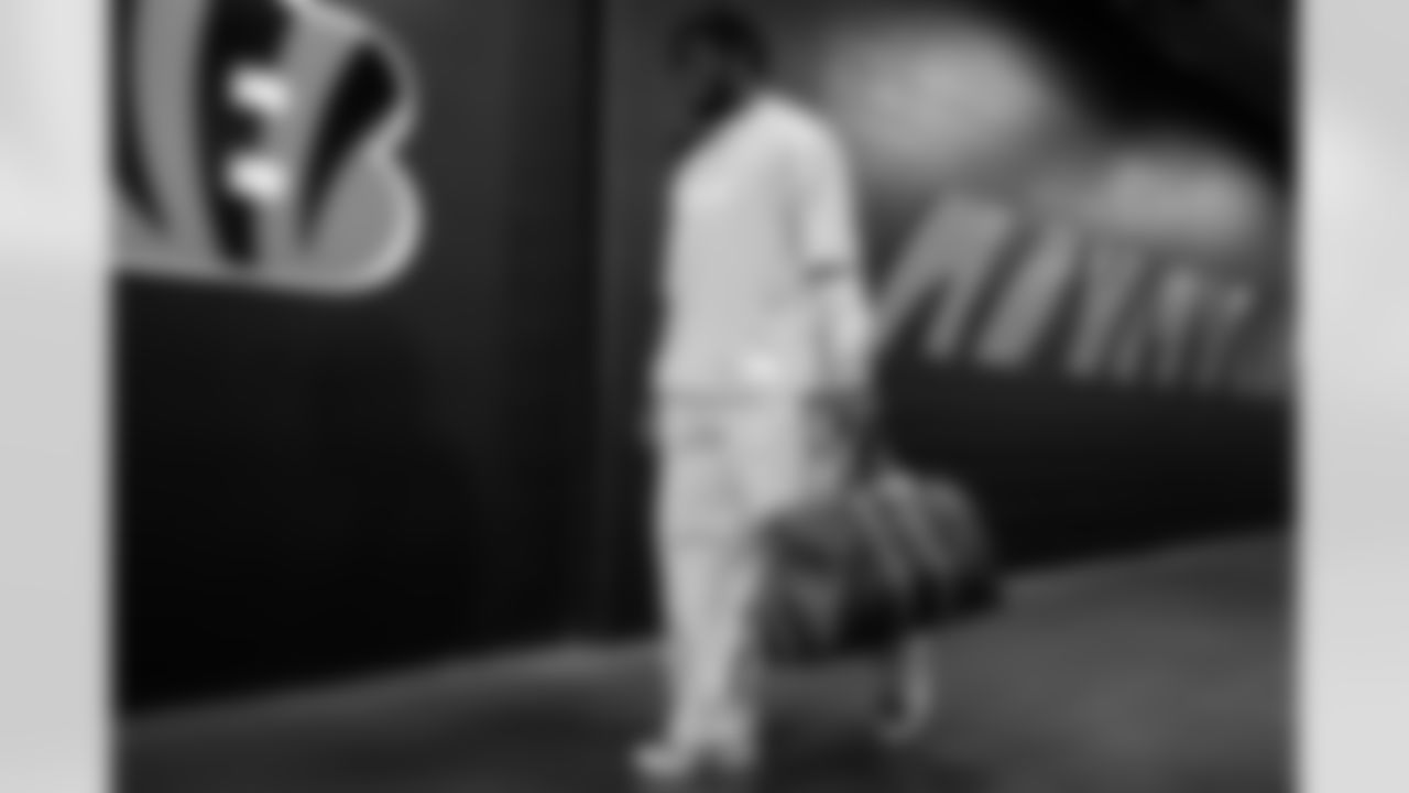 LB Demtrius Knight Jr. arrives at Paycor Stadium ahead of Week 8 against the New York Jets, Sunday, Oct. 26, 2025.