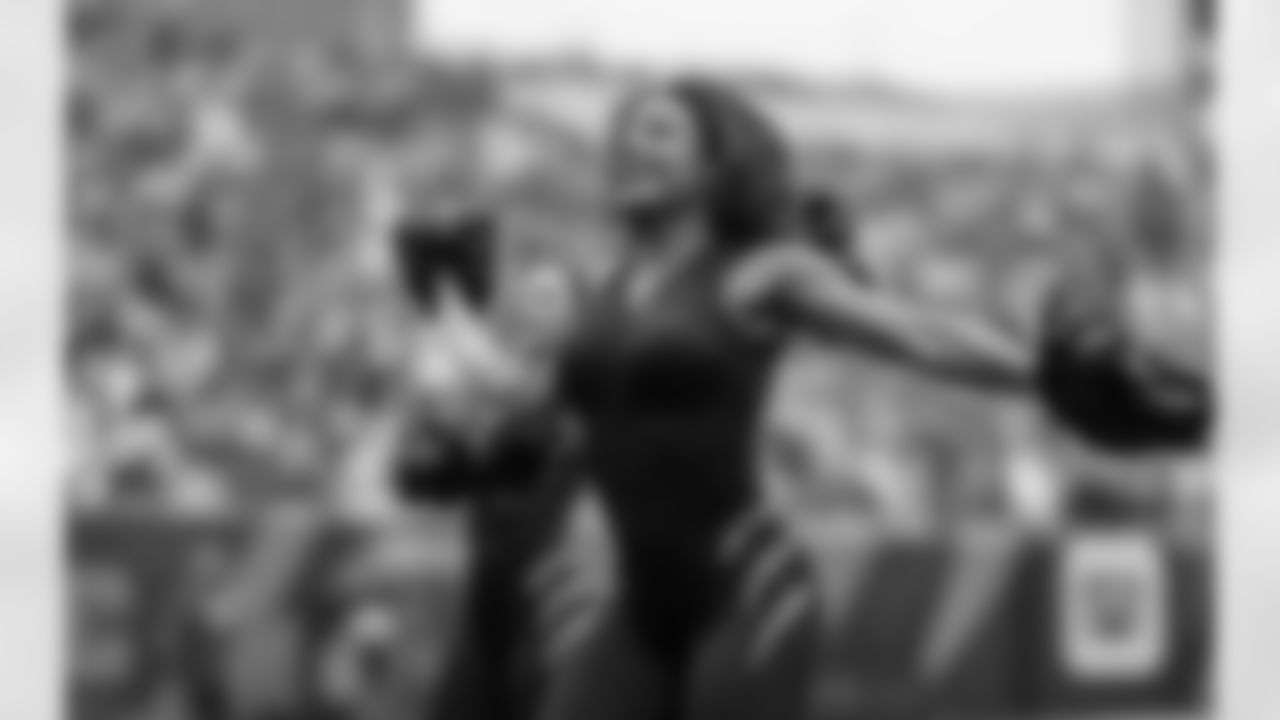 251102-132842000-DWC54051