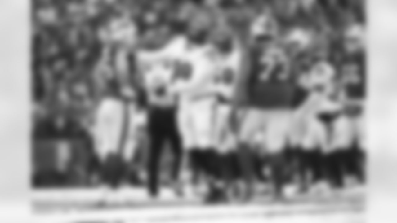 DT T.J. Slaton Jr. celebrates a sack during Week 14 against the Buffalo Bills, Sunday, Dec. 7, 2025.