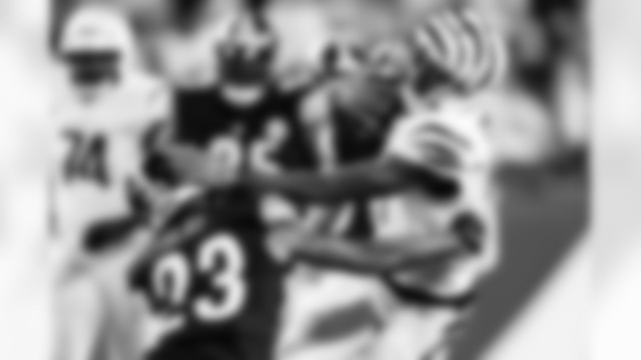 WR Ja'Marr Chase breaks a tackle during Thursday Night Football during Week 7 against the Pittsburgh Steelers at Paycor Stadium, Thursday, Oct. 16, 2025.