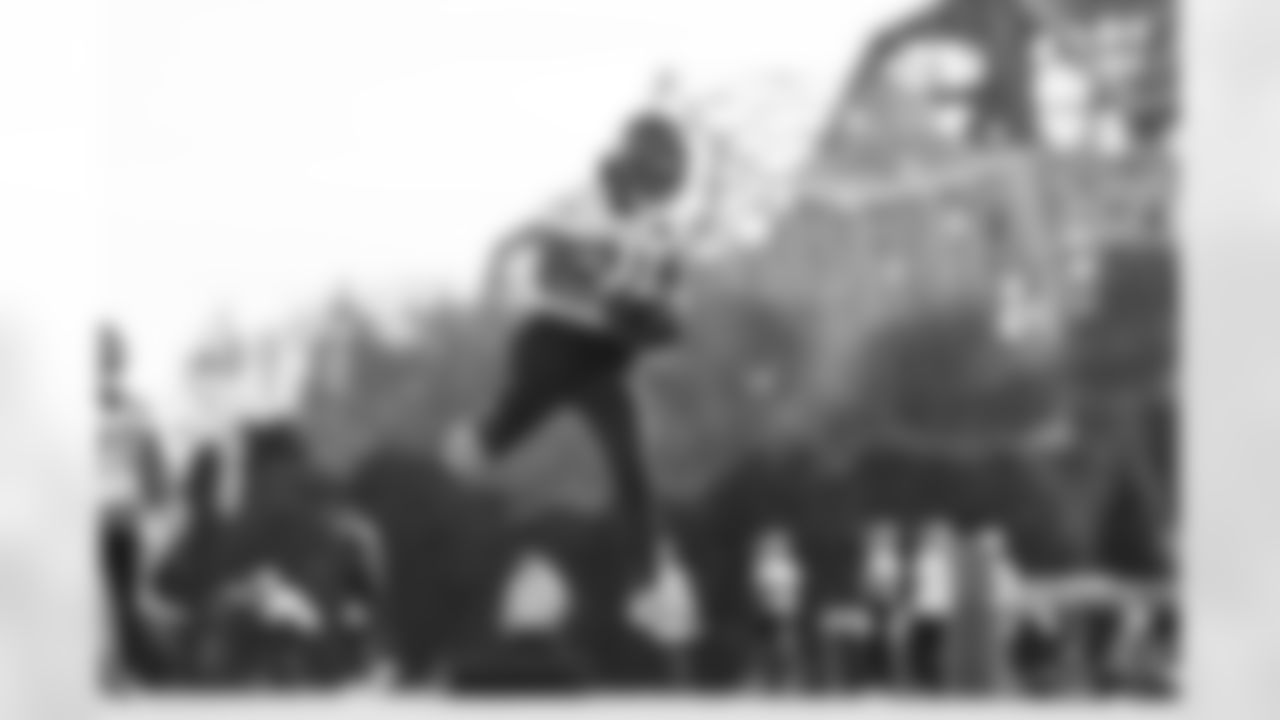 CB Bralyn Lux during practice at Kettering Health Practice Fields, Wednesday, Dec. 24, 2025.