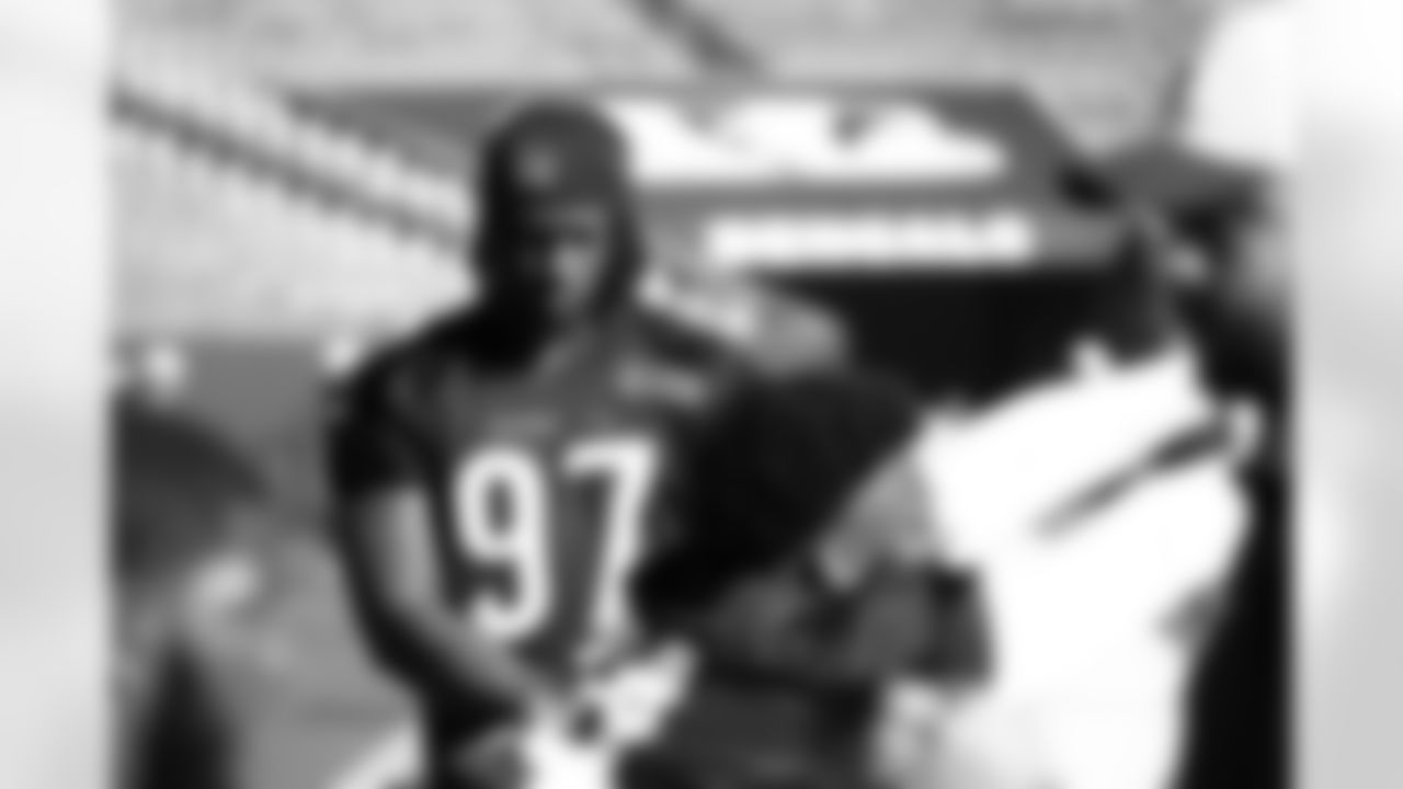 DE Shemar Stewart during rookie minicamp at Paycor Stadium, Friday, May 9, 2025.