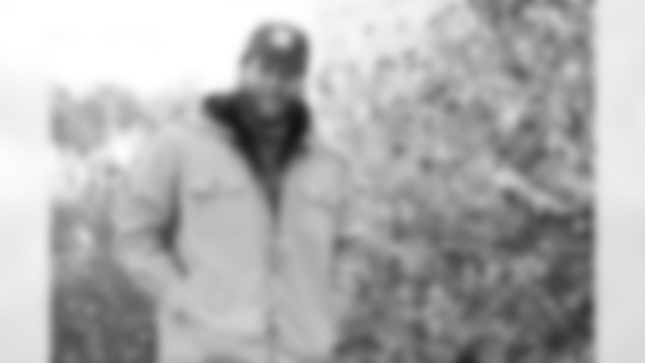 Buffalo Bills vs Tampa Bay Buccaneers, Regular Season, November 16, 2025 at Highmark Stadium.