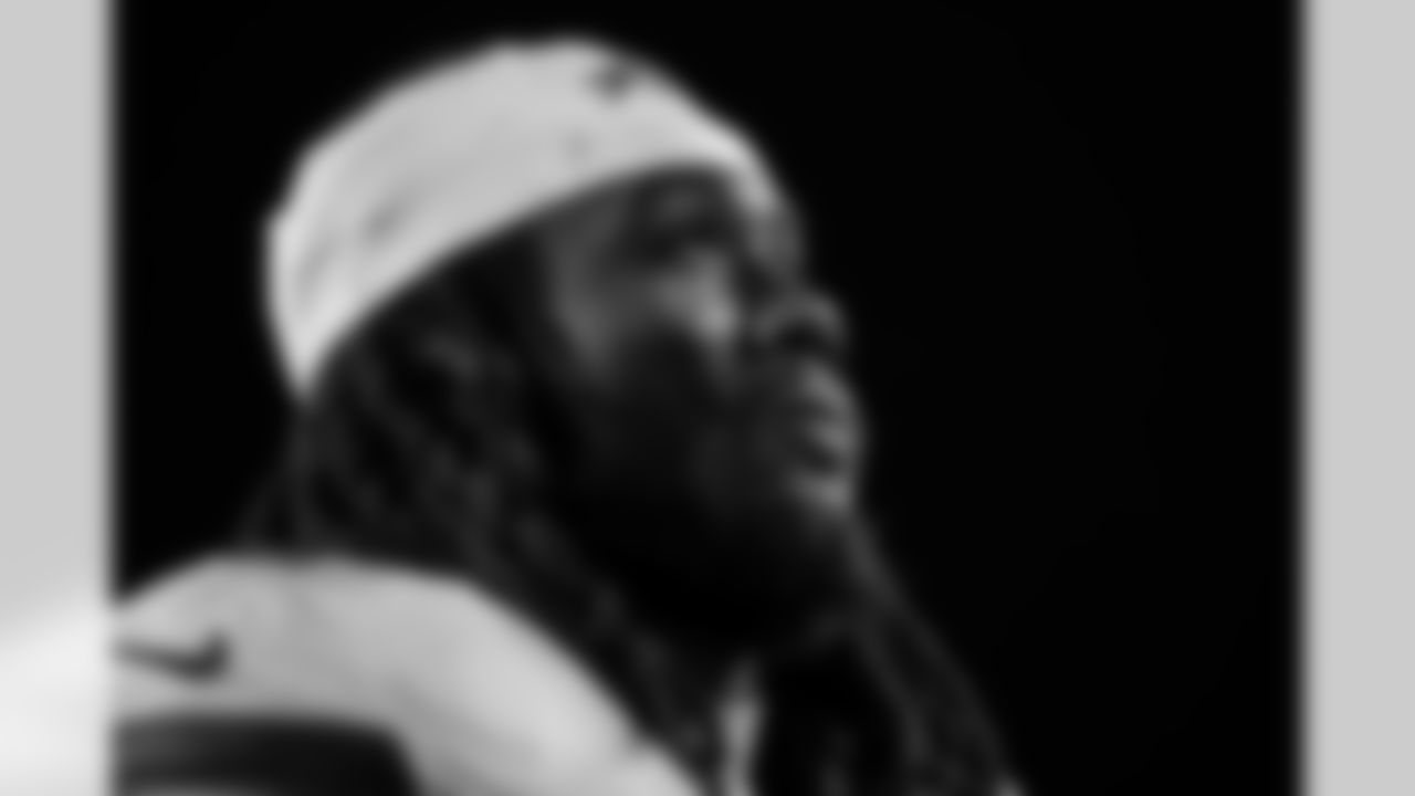 Pittsburgh Steelers vs Buffalo Bills, Regular Season, November 30, 2025 at Acrisure Stadium.