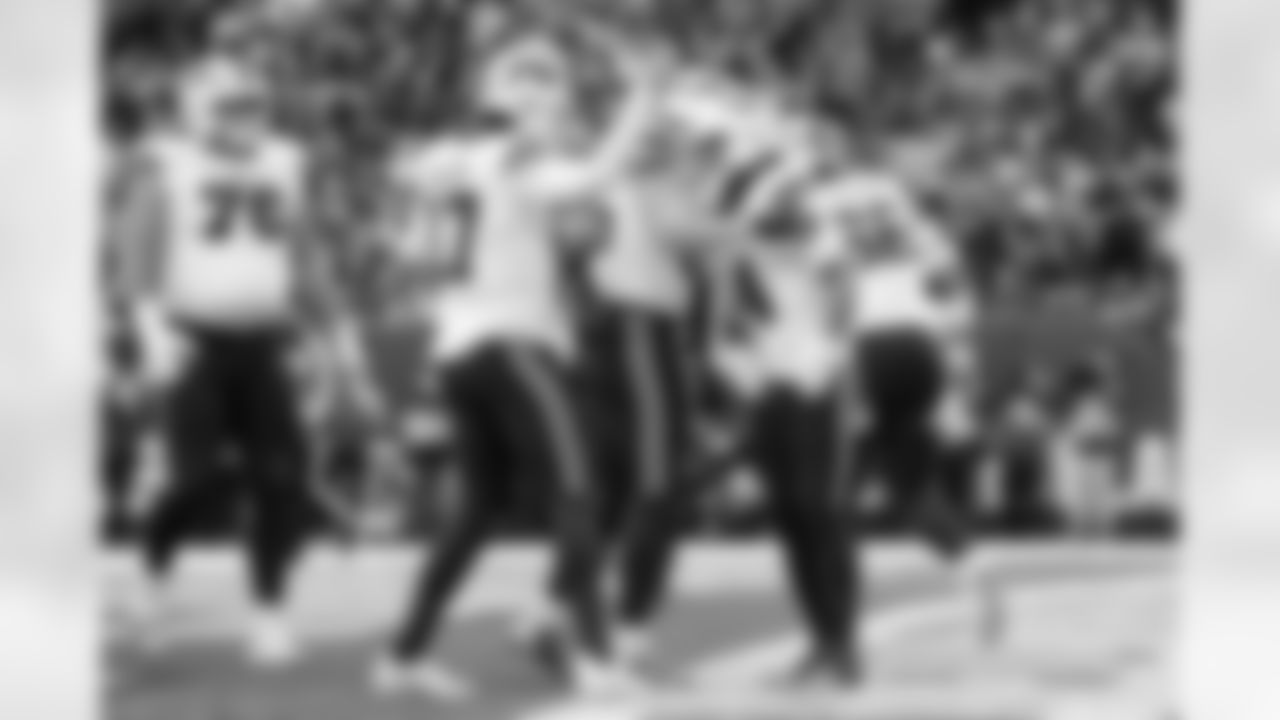 Cleveland Browns vs Buffalo Bills, Regular Season, December 21, 2025 at Huntington Bank Field.