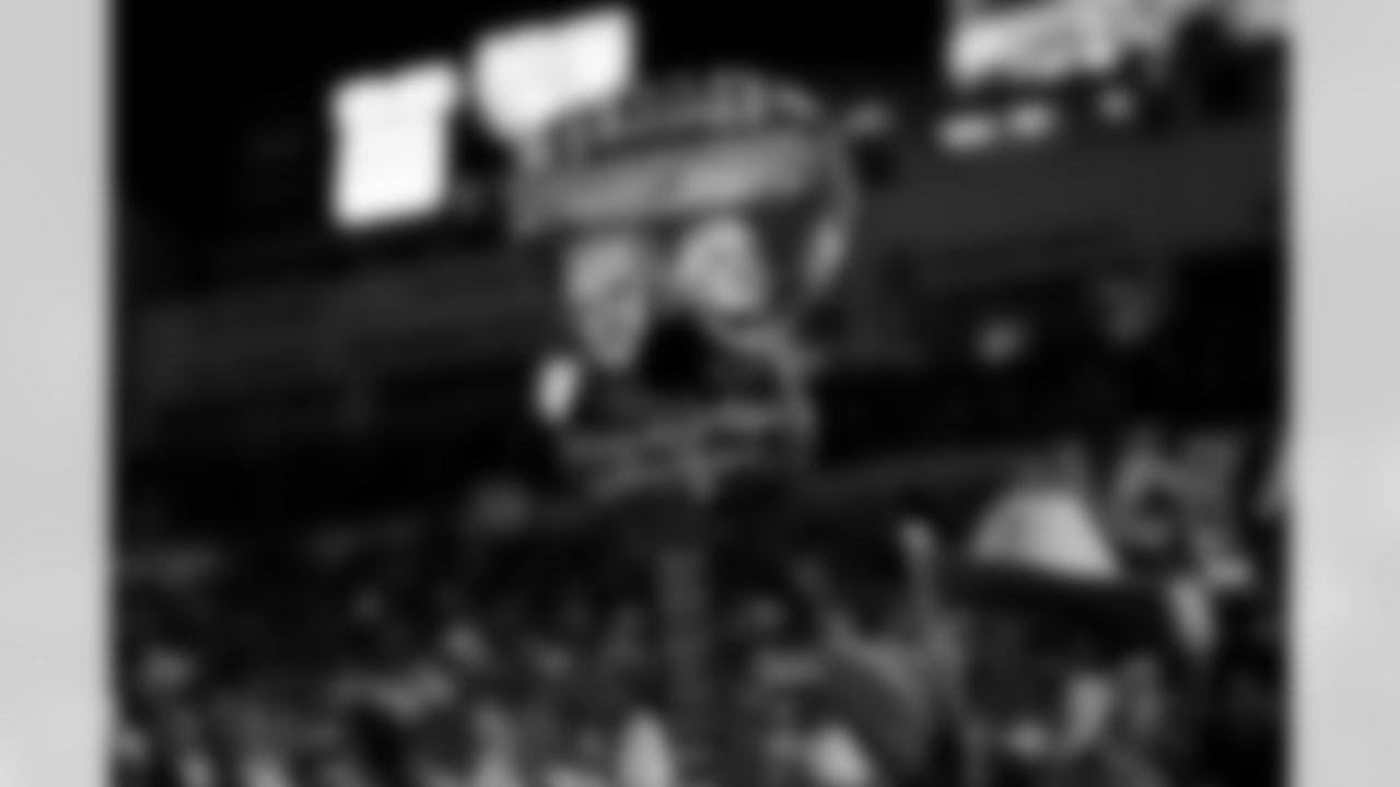 Buffalo Bills vs New York Jets, Regular Season, January 04, 2026 at Highmark Stadium.