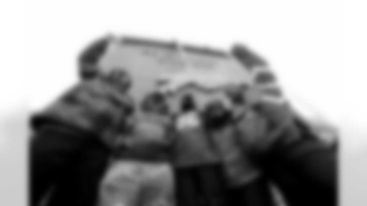 Buffalo Bills vs New York Jets, Regular Season, January 04, 2026 at Highmark Stadium.