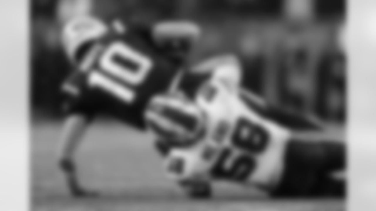 New England Patriots vs Buffalo Bills, Regular Season, December 14, 2025 at Gillette Stadium.