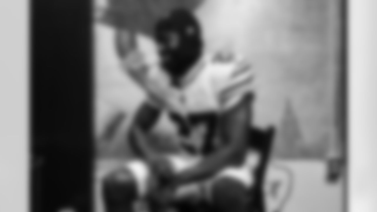 Buffalo Bills vs Tampa Bay Buccaneers, Regular Season, November 16, 2025 at Highmark Stadium.