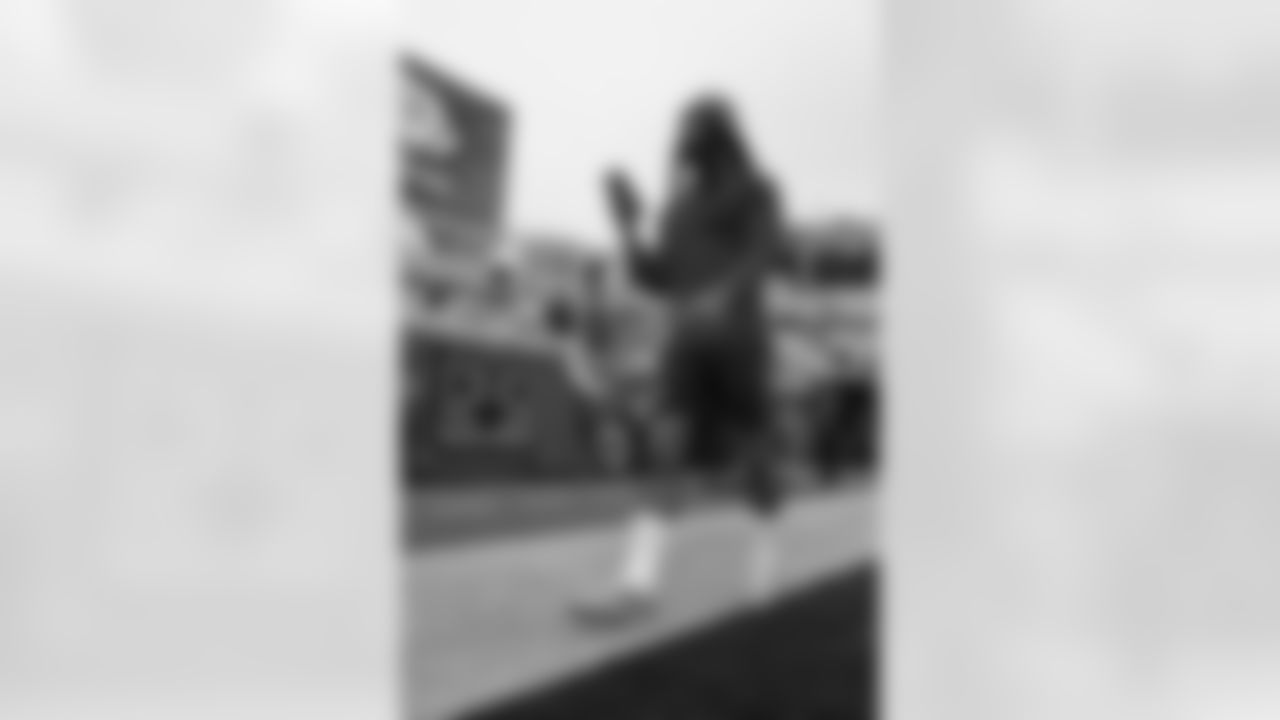 Buffalo Bills vs Jacksonville Jaguars, Wild Card Weekend, January 11, 2026 at EverBank Stadium.