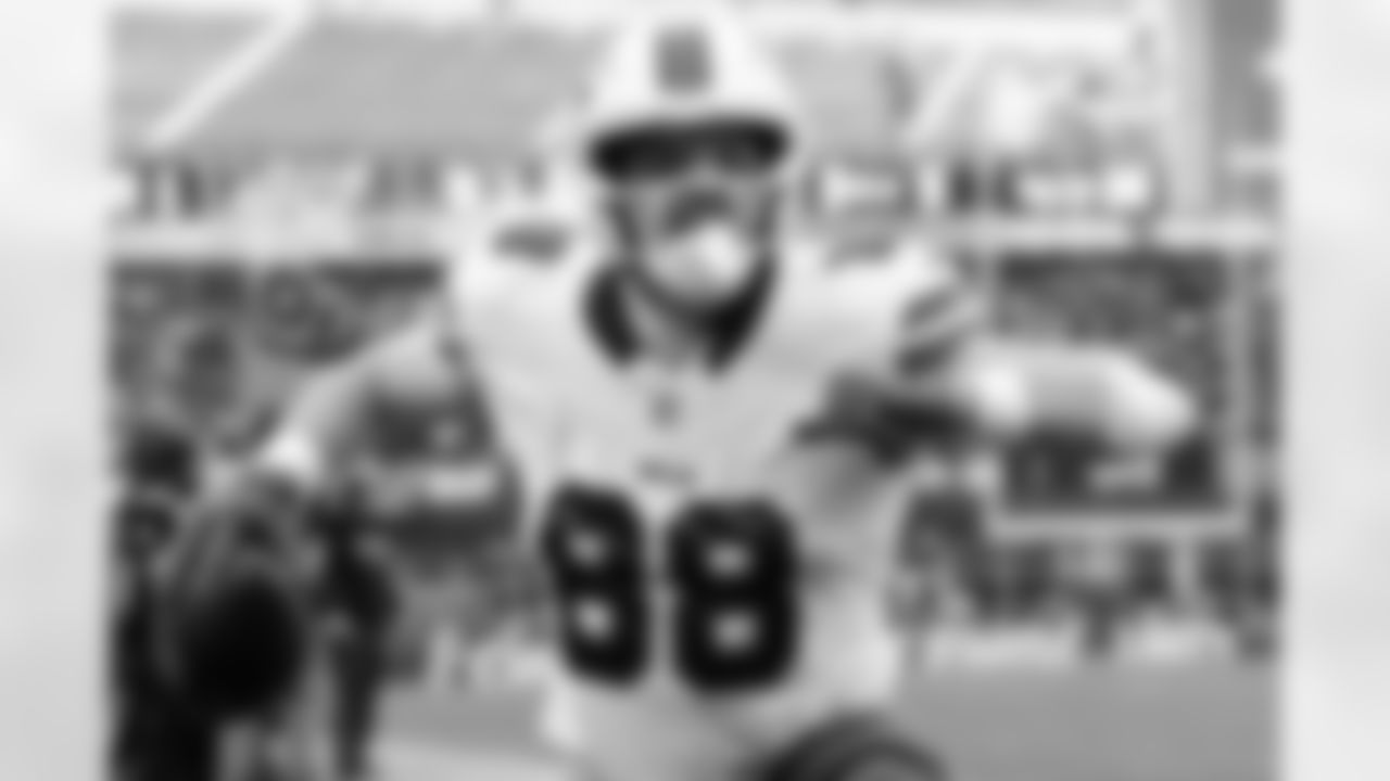 New England Patriots vs Buffalo Bills, Regular Season, December 14, 2025 at Gillette Stadium.