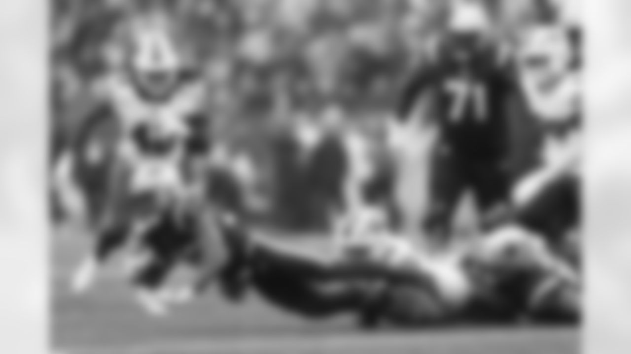 New England Patriots vs Buffalo Bills, Regular Season, December 14, 2025 at Gillette Stadium.