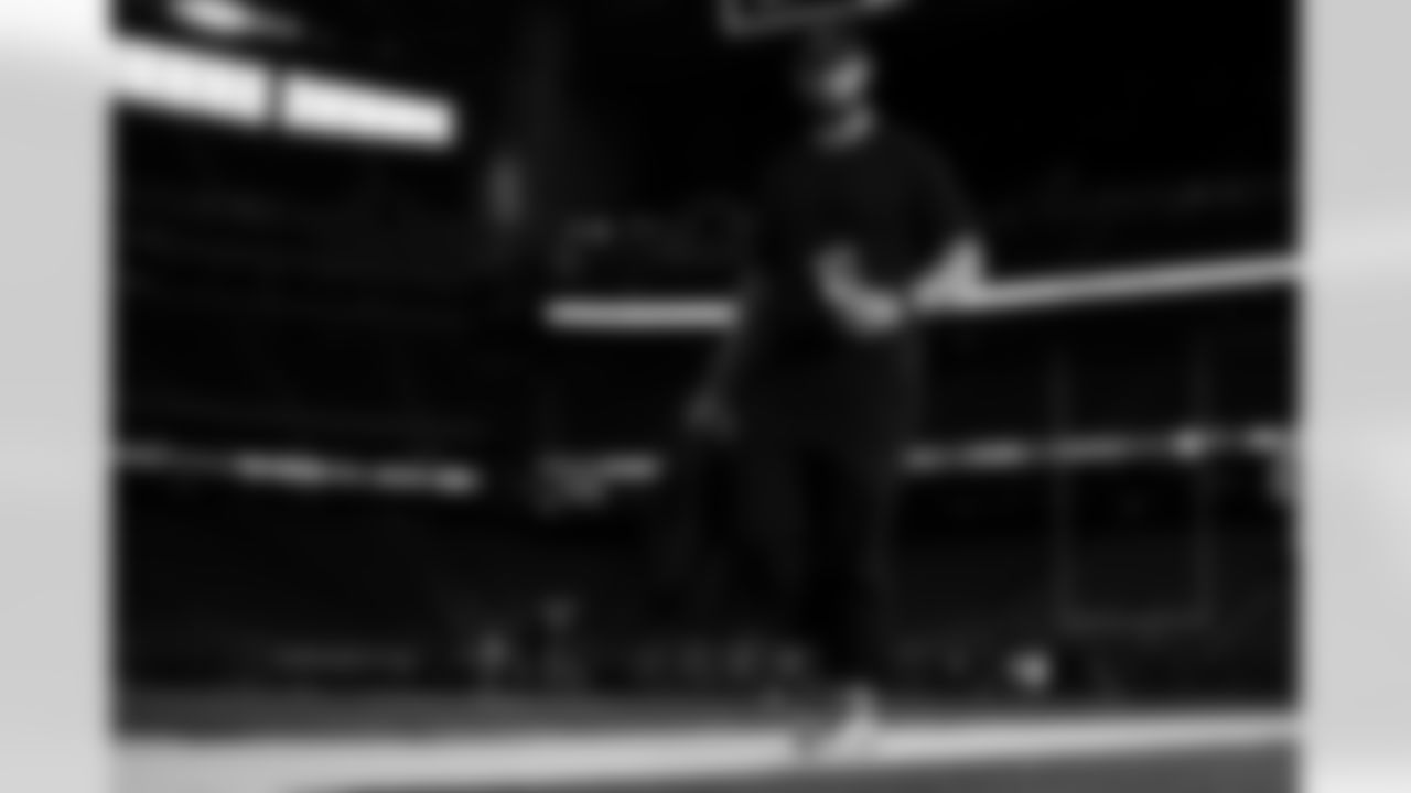 Houston Texans vs Buffalo Bills, Regular Season, November 20, 2025 at NRG Stadium.