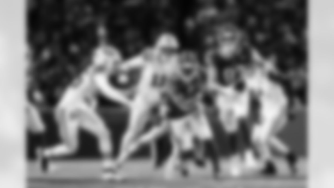 Buffalo Bills vs New York Jets, Regular Season, January 04, 2026 at Highmark Stadium.