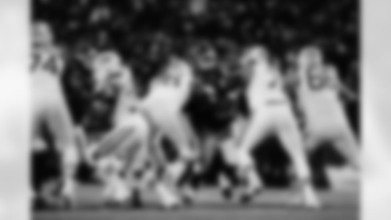 Buffalo Bills vs New York Jets, Regular Season, January 04, 2026 at Highmark Stadium.