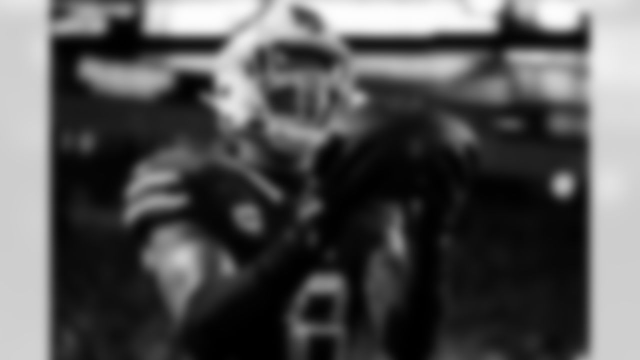 Buffalo Bills vs Miami Dolphins, Regular Season, September 18, 2025 at Highmark Stadium.