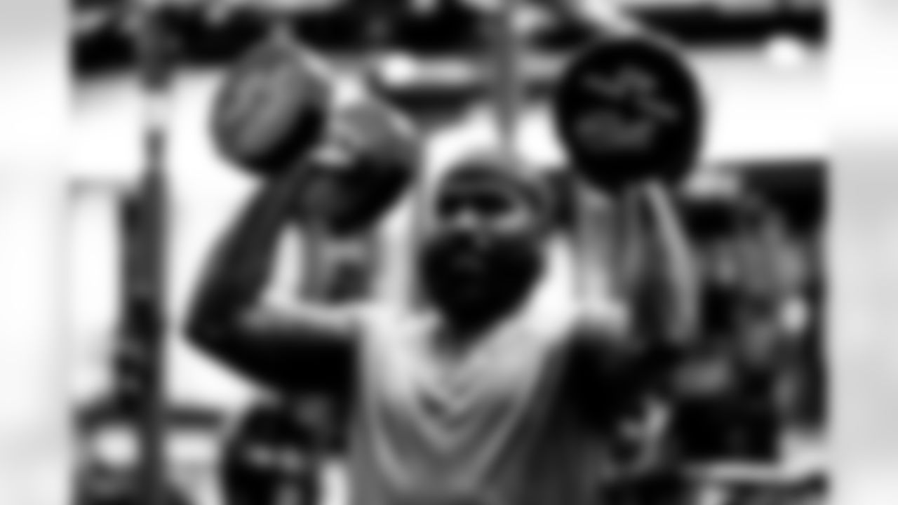 Elijah Moore (18). Buffalo Bills players train during Phase Two of voluntary off-season workouts, May 14, 2025 at the Buffalo Bills Training Center.