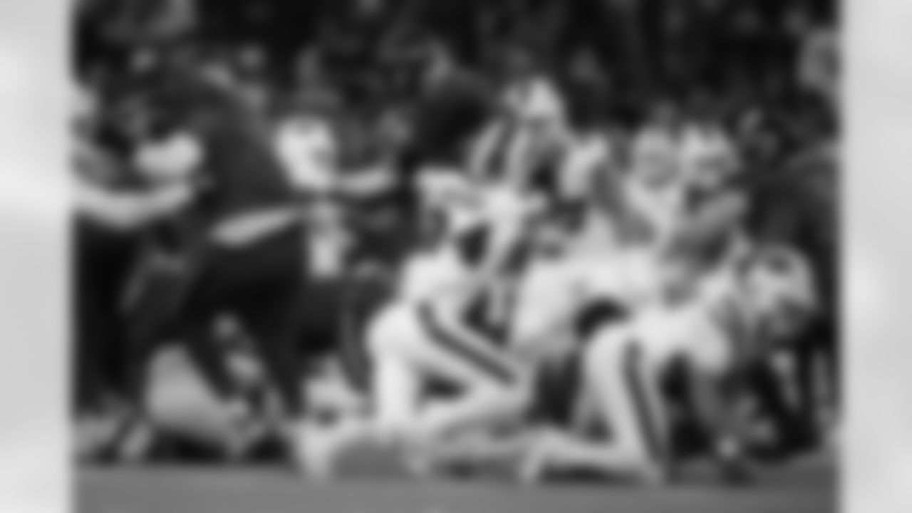 Houston Texans vs Buffalo Bills, Regular Season, November 20, 2025 at NRG Stadium.