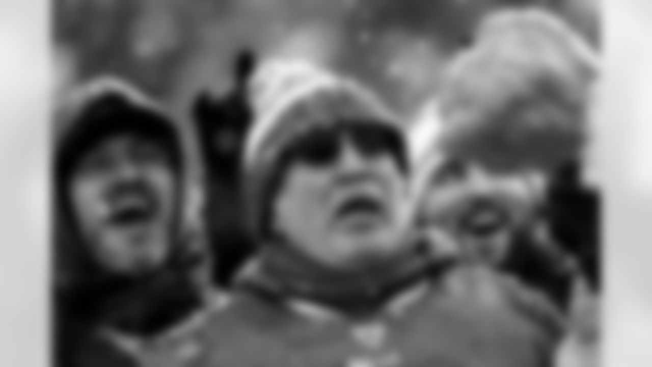 Buffalo Bills vs Cincinnati Bengals, Regular Season, December 07, 2025 at Highmark Stadium.