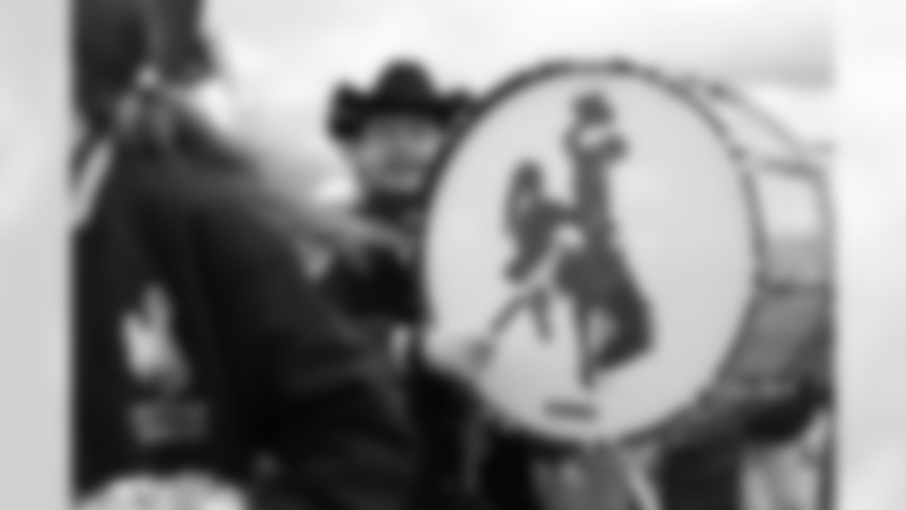 Buffalo Bills vs Tampa Bay Buccaneers, Regular Season, November 16, 2025 at Highmark Stadium.