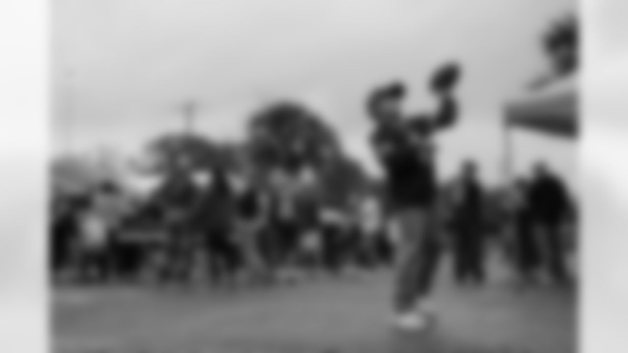 Buffalo Bills vs Jacksonville Jaguars, Wild Card Weekend, January 11, 2026 at EverBank Stadium.