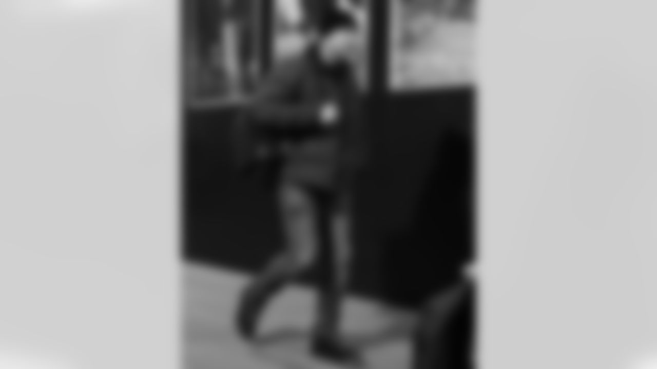 New England Patriots vs Buffalo Bills, Regular Season, December 14, 2025 at Gillette Stadium.