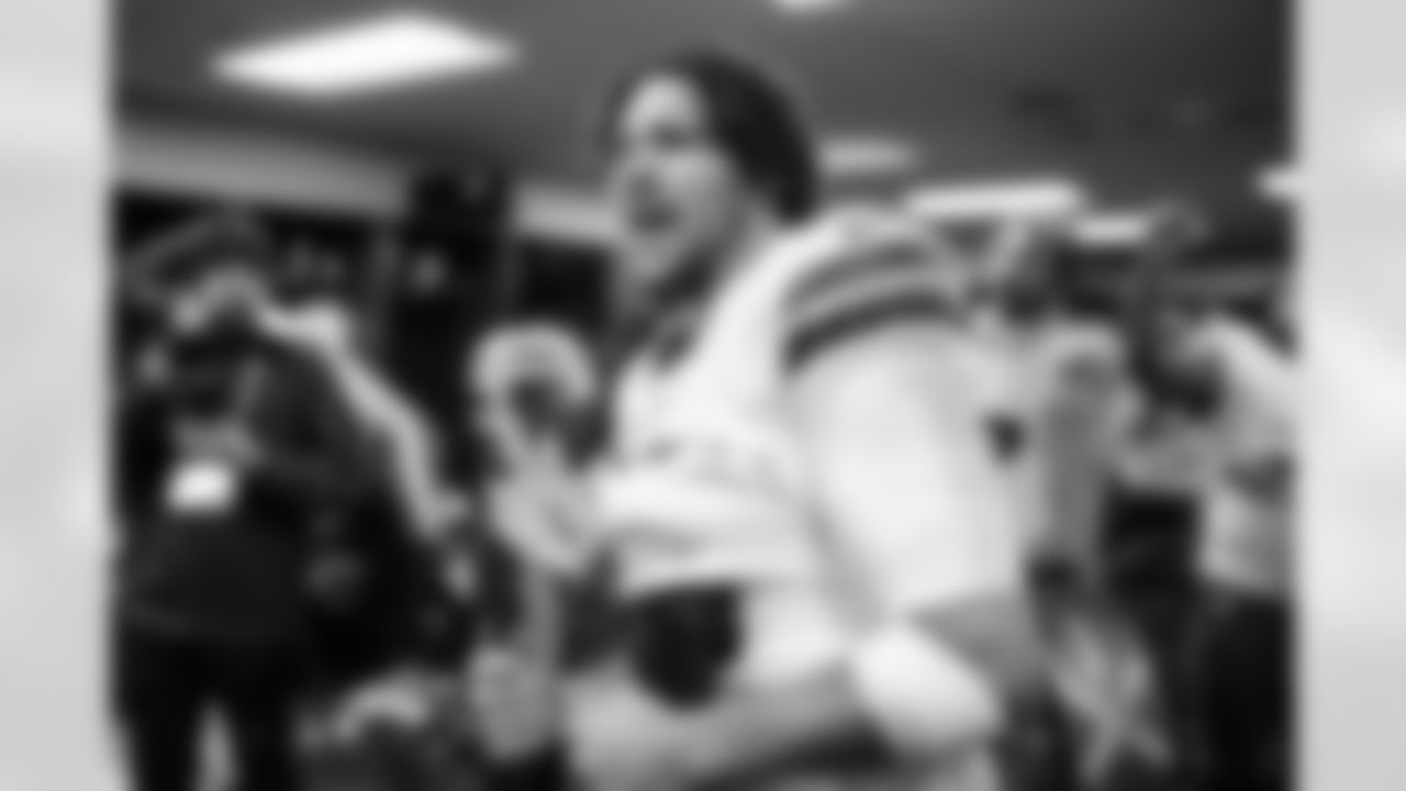 New England Patriots vs Buffalo Bills, Regular Season, December 14, 2025 at Gillette Stadium.