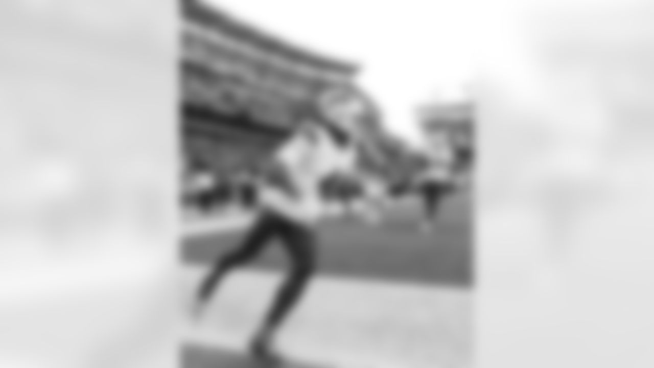 Cleveland Browns vs Buffalo Bills, Regular Season, December 21, 2025 at Huntington Bank Field.