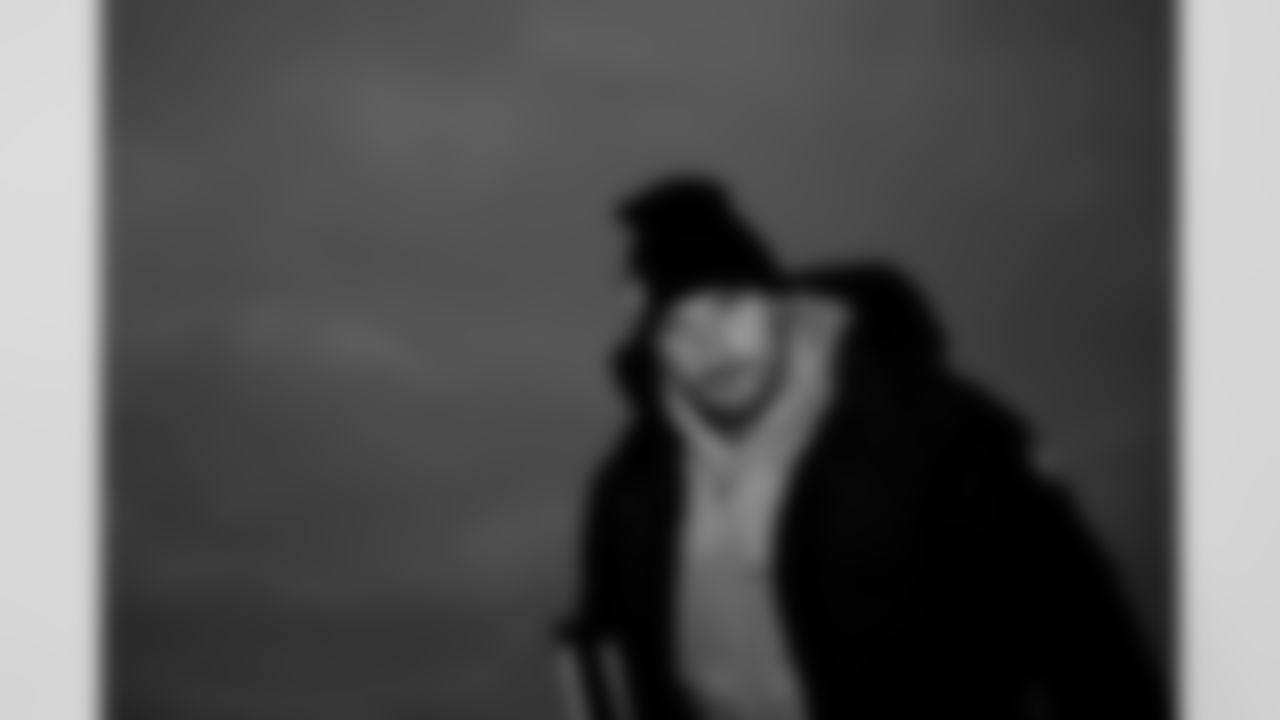 Joey Bosa (97). Buffalo Bills travel to Pittsburgh, November 29, 2025 at Buffalo Niagara International Airport.