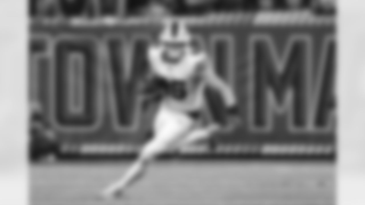 Houston Texans vs Buffalo Bills, Regular Season, November 20, 2025 at NRG Stadium.