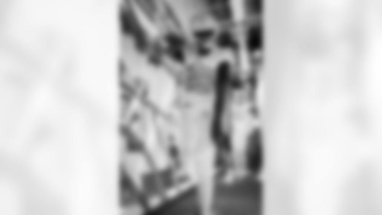 Sam Franklin Jr. (28). Buffalo Bills vs New England Patriots, Regular Season, October 05, 2025 at Highmark Stadium.