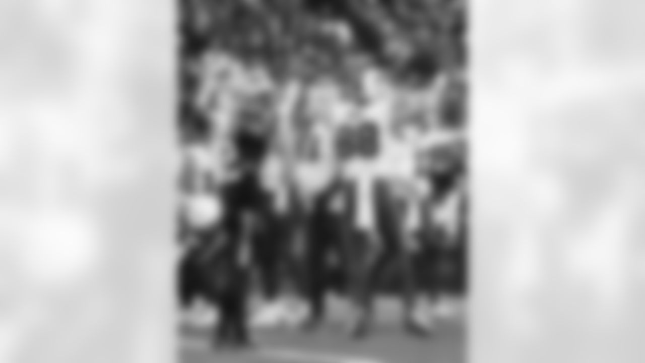 New England Patriots vs Buffalo Bills, Regular Season, December 14, 2025 at Gillette Stadium.