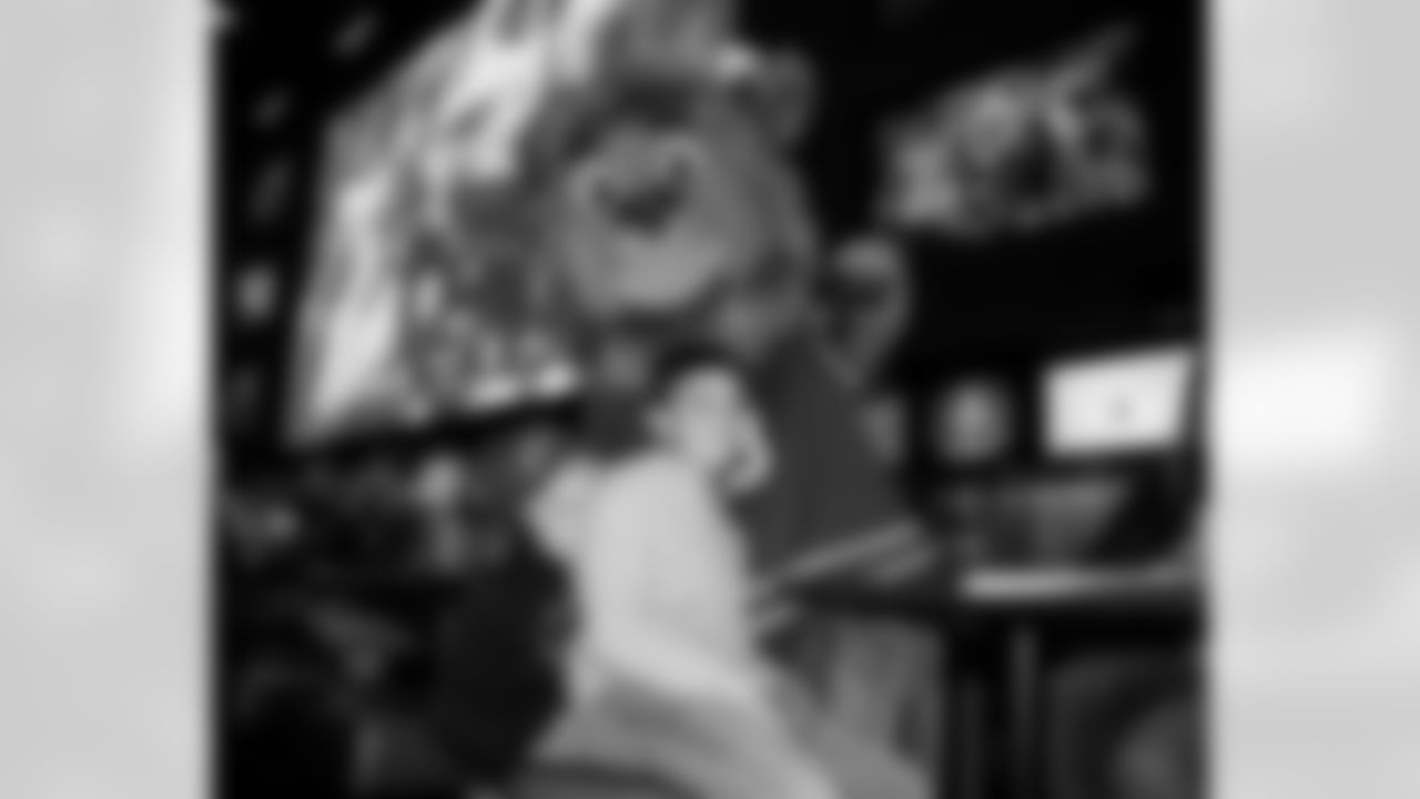 Bills v Chiefs Ontario Watch Party, November 02, 2025 at Real Sports Bar & Grill.