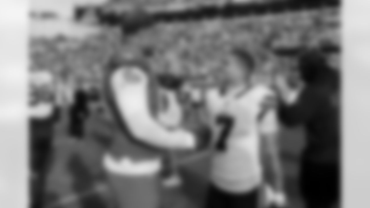 Buffalo Bills vs Jacksonville Jaguars, Wild Card Weekend, January 11, 2026 at EverBank Stadium.