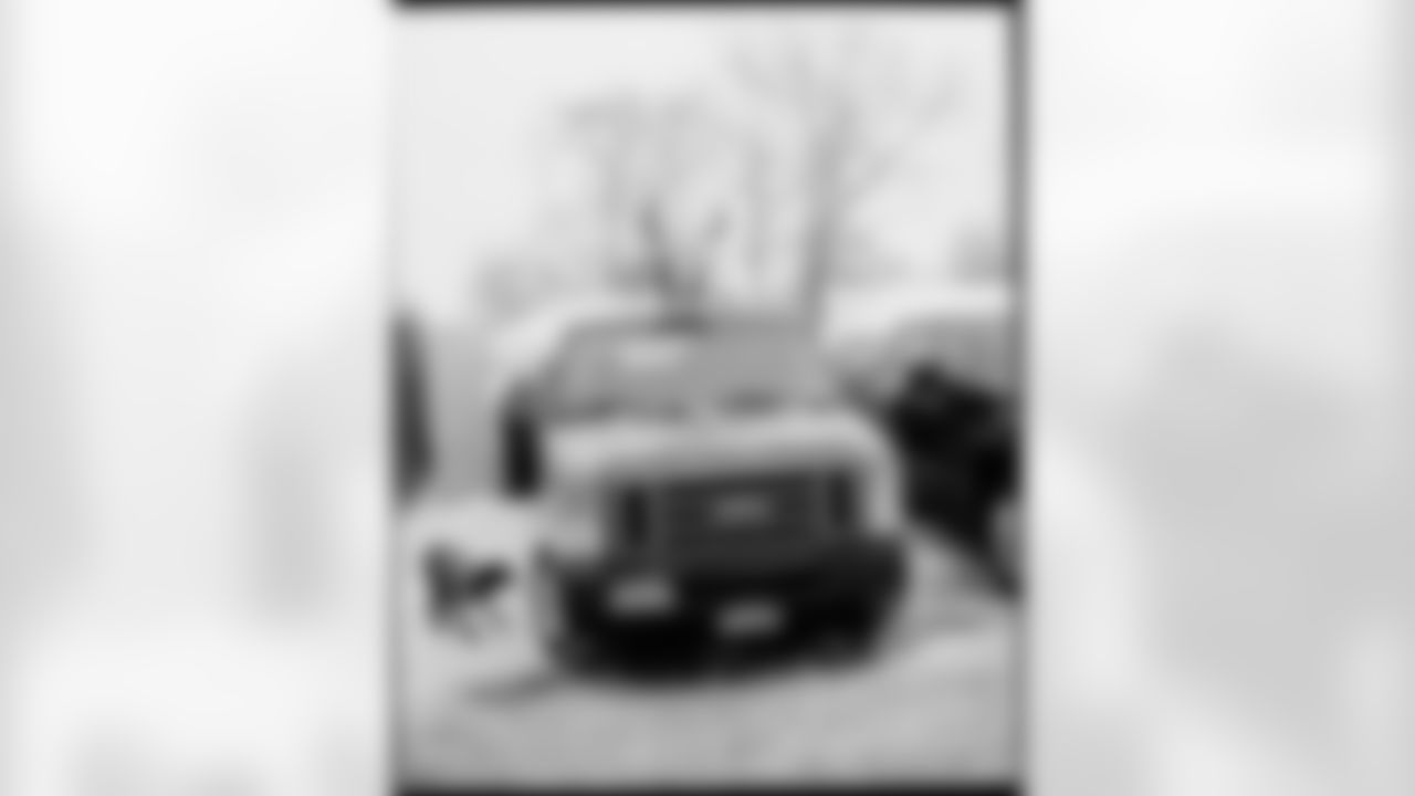 Buffalo Bills vs New York Jets, Regular Season, January 04, 2026 at Highmark Stadium.