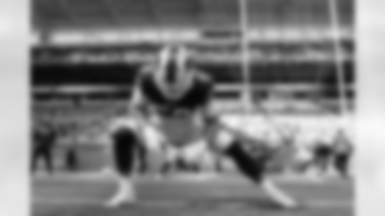 Miami Dolphins vs Buffalo Bills, Regular Season, November 09, 2025 at Hard Rock Stadium.